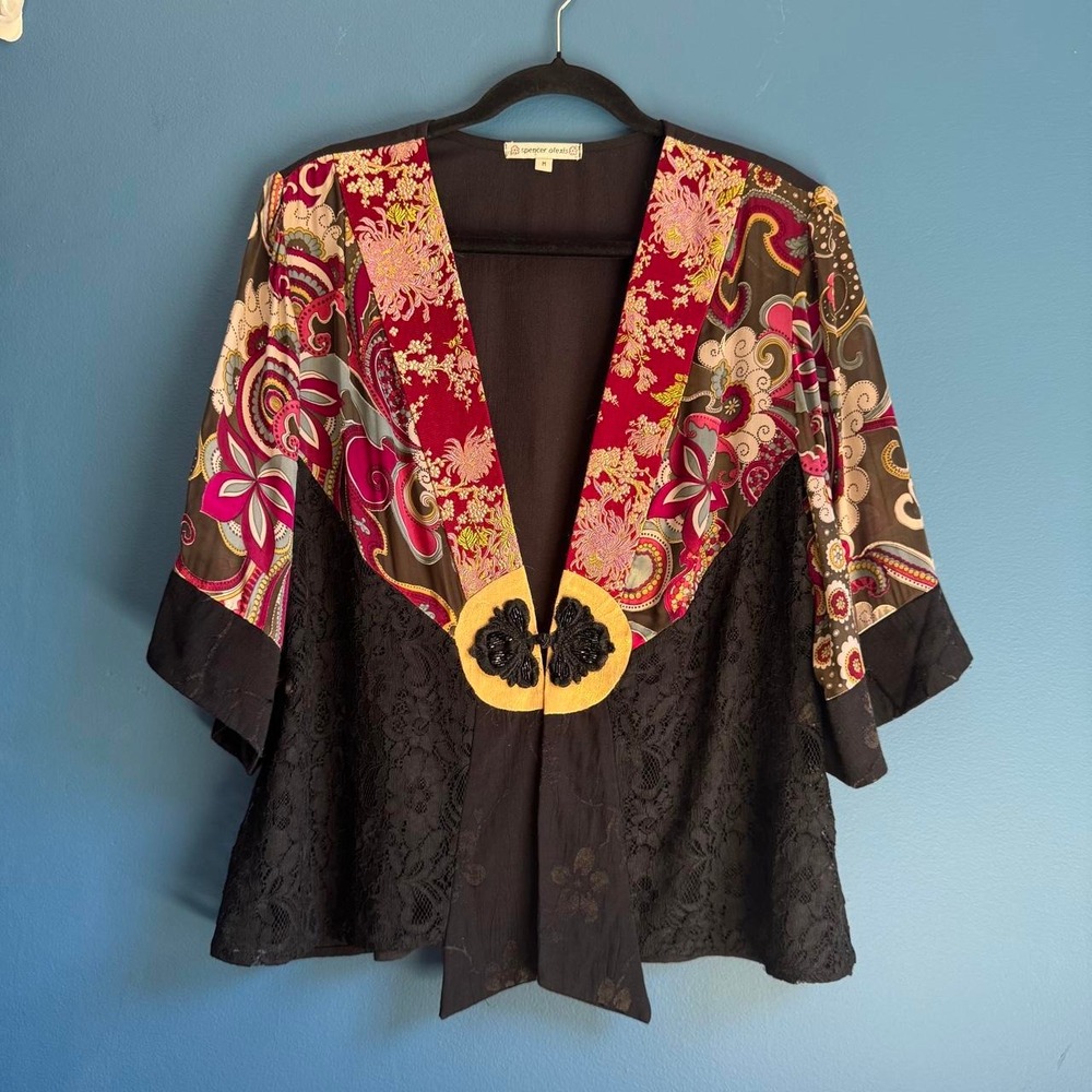 Vintage 90s Kimono Jacket Women's Size Medium Spencer Alexis Black Lace Gold